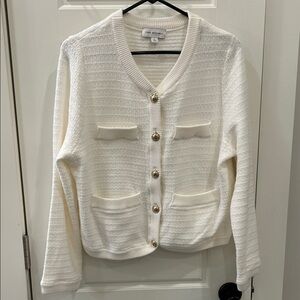 Chic White Cardigan Sweater with Gold Buttons